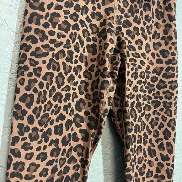 Nike Training Glitter Leggings  - Picture 4 of 12